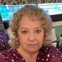 Kimberly Fleck's Instagram, Twitter & Facebook