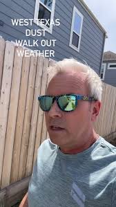 West Texas dust is mooooving