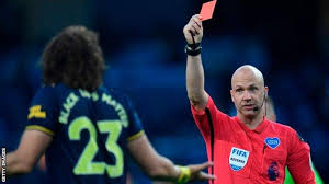 Read about arsenal v man city in the premier league 2019/20 season, including lineups, stats and live blogs, on the official website of the premier league. Man City 3 0 Arsenal David Luiz Sent Off As City Win Easily Bbc Sport
