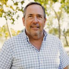 So honoured to be recognized by my peers for Innovation in Gap Year  Programming. The Student of Leadership & Humanity Award and associated  resources will help young people get recognition for the… |