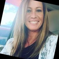 Roxanne Nickerson's Instagram, Twitter & Facebook