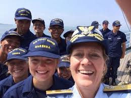 Female Marines Can Finally Wear Locks And Twists In Their Hair Coast Guard Female Marines Coast Guard Training
