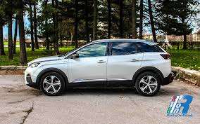 Nuovo peugeot 3008 gtline 1.6 hdi 120 eat6 bianco madreperla, keyless, barre al tetto, grip control, pack city plus, wireless smartphone charging + presa 230v, adaptive cruise. Prova Peugeot 3008 Gtline Il Nuovo Suv Della Casa Del Leone Italiaonroad Rivista Italia Motori Italiaonroad Rivista Italia Motori