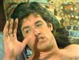 Douglas Sheehan dans trois séries.