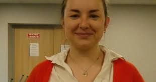 Neuville-les-Dames. Anciens combattants : Fanny Pilon volontaire pour être  porte-drapeau lors des commémorations