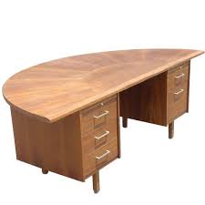 Semi Circle Desk Google Search Curved Desk Desk Office Desk