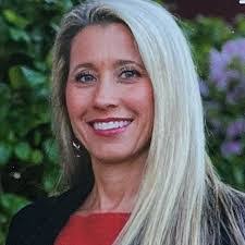 Nicole Inskeep's Instagram, Twitter & Facebook