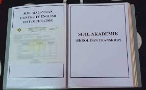 Disebabkan aku lapang sikit hari ni, maka aku nak kongsi satu tips temuduga. Wanita Ini Kongsi Cara Susun Fail Sijil Untuk Temuduga Spa Semua Lengkap Baru Tak Gelabah