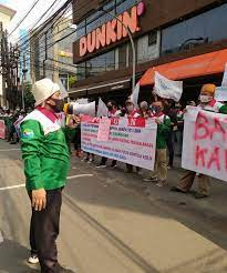 A subreddit for discussion on all things dunkin donuts. Yutakakoyama Gaji Dunkin Donut Lampung Berapa Gaji Di Phd Pizza Hut Dunkin Mc Donal Kfc Starbuck Dan J Co Umr Kah Kaskus Bahkan Harga Dunkin Donuts Ini Juga Bisa Diketahui