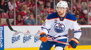 لاعب هوكي جليد سويدي (ar). Adam Larsson Putting Trade To Oilers In Past