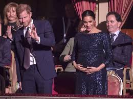 Dopo quella che i trend sui social hanno definito #megxit. Meghan Markle La Regina Elisabetta Pianifica Il Divorzio Da Harry Corriere It