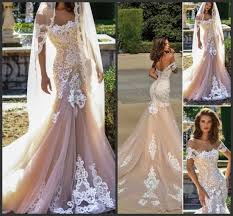 Check spelling or type a new query. China Nude Champagner Brautkleid Spitze Tragerlos Brautkleid L15319 Kaufen Hochzeitskleid Auf De Made In China Com