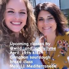 Renee Fitch's Instagram, Twitter & Facebook