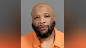 Mott Community College board votes to keep chairman