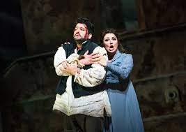 Review Anna Netrebko Emerges As A Powerful New Tosca At The Met The New York Times