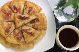 Meletakkan lempeng rumput dengan cara ini akan membuat sambungan menjadi semakin tidak kentara nantinya.6 x teliti. Resep Lempeng Pisang Camilan Lezat Khas Banjar Yang Gampang Bikinnya