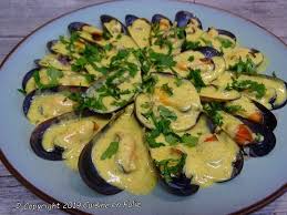 Mouclade Charentaise Au Curry En 2020 Mouclade Alimentation Cuisine Poisson