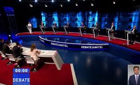 Cuatro candidatos se presentaron en una primera vuelta, realizada el día domingo 13 de diciembre de 2009, en conjunto con las elecciones de diputados y senadores. Debate Anatel Las Definiciones De Los Candidatos En El Ultimo Cara A Cara Presidencial Reporte Minero El Portal De Mineria En Chile