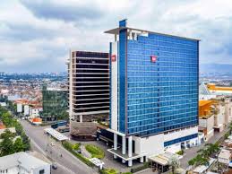Bantal guling trans bandung hotel is a short walk from gereja isa. Top 12 Cibangkong Vacation Rentals Apartments Hotels 9flats