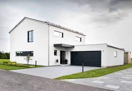 satteldach und kubus riedl holzbau gmbh co kg fassade haus anbau haus satteldach