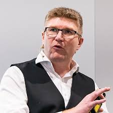 Performance Coach Simon Hartley at Great British Speakers