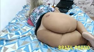 Www.bumbumgigante.com Bum Bum Gigante BRAZILIAN BIG ASS SE MASTURBANDO COM  PAU NO CUZINHO ANAL - ePorner Video