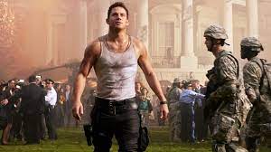 White house down is a 2013 action film directed by roland emmerich and stars channing tatum as john cale, a capitol police officer and failed secret service applicant who finds himself trapped after heavily armed mercenaries seize the white house. White House Down Tv Termin Vorschau Schauspieler Trailer