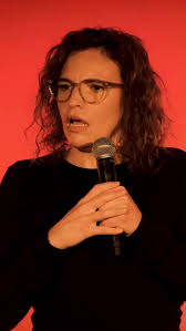 Beth Stelling