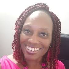 Leslie Bratton's Instagram, Twitter & Facebook