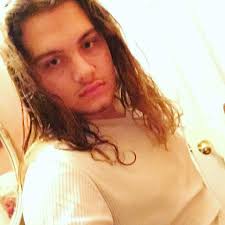 Uxbridge Driveway Gypsies Form Church That's Really A Cult Used To Prey On  Vulnerable Teenage Girls