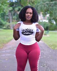 May 19, 2011 · taiye selasi was born in london to nigerian and ghanian parents. Pin On Thick African Girls