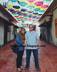 Penyayang, bekerja berpasukan dan profesionalisma adalah budaya kerja kita Mila Ahmad