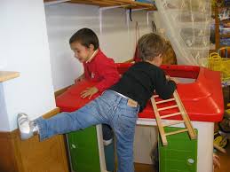 Su vocabulario crece como la espuma y la posibilidad de absorción es enorme por parte de sus cerebros. 5 Juegos De Ingles Aprender Ingles De Forma Divertida Qualitycourses