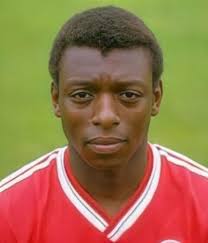 Garth CROOKS