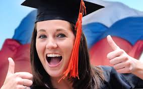 Европа или Африка. Где и как можно устроиться на работу с российским  дипломом?