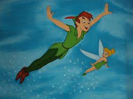 Et Si Votre Personnage Disney Prefere Revelait Votre Personnalite En Voici 15 Qui Devrait Vous D Peter Pan Et Clochette Personnage Disney Peter Pan De Disney