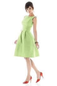 Cocktail Length Dress In Pistachio Alfred Sung Bridesmaid Dresses Bridesmaid Dress Styles Dresses
