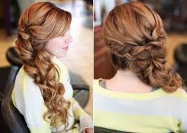 Darci un taglio fa bene al look ed anche alla salute del capello, dunque se siete decise procedete senza esitazione ponderando, però, la soluzione che fa più al caso. Bellissima Acconciature Con Boccoli Capelli Corti Idee Di Acconciatura