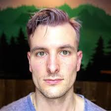 Rashawn Lee's Instagram, Twitter & Facebook