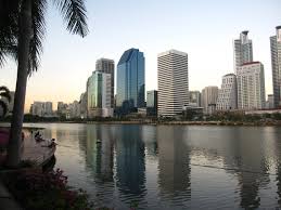 I'm sharing not only the perfect 2 day bangkok itinerary (details galore), but a full city guide as well! One Day In Bangkok 9 Things To See And Do