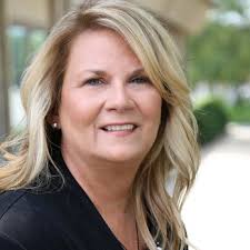 Joann Amos's Instagram, Twitter & Facebook