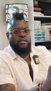 The IG winner is announced! We’re reaching out to you , #roomsbyroma  #lasvegasdecorator #decorating #youshouldhireme #createwithme #decorgasm