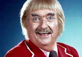 Lee Marvin And Bob Captain Kangaroo Keeshan Did Not Fight Together At Iwo Jima Captain Kangaroo Famous Clowns Bob Keeshan