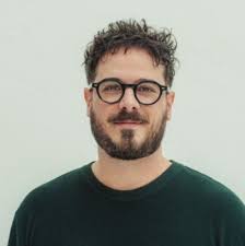 I'm excited to announce I'm a juror for the 2025 The Clios Social Media  Jury alongside so many great ppl Joanna Monteiro Rob Lenois ASHLEY RUDDER  Omar Sotomayor Noel Graham Lang Jason