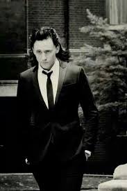 Loki Tom Hiddleston In A Suit That S All Loki Tom Hiddleston Tom Hiddleston Loki