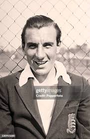 Three-times Wimbledon champion Fred Perry with Frank Kovacs before... News  Photo