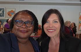 Our D1 team sponsored fruit and ice cream bars for the H. Allen Hight 5th  grade meet your teacher drive-thru event earlier this week. It was so fun  to see students and