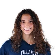 Cara Stapleton's Instagram, Twitter & Facebook