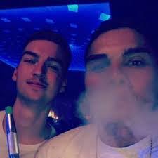 Brandon Lundy's Instagram, Twitter & Facebook