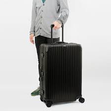 Rimowa Topas Stealth Suitcase Large Size 82 L 4 Wheel Wheel Black 986 14 Multiwheel Black Rimowa And Instead Both Oh Limowa